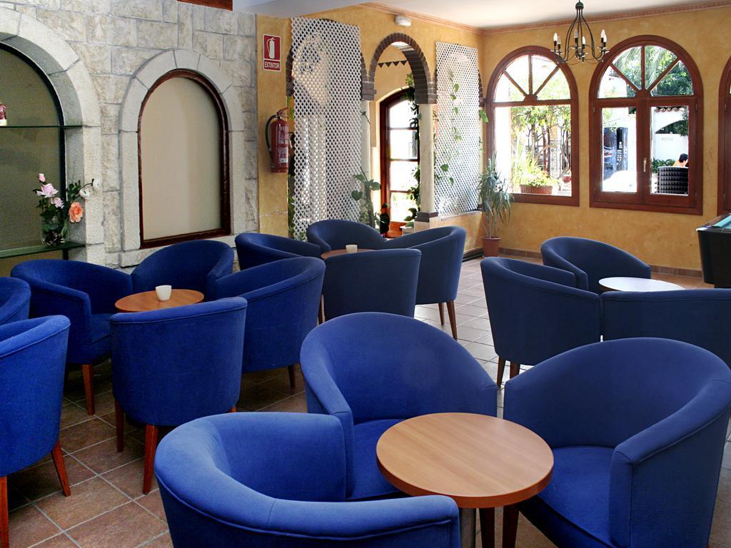 Hotel Comarruga Platja Exterior foto