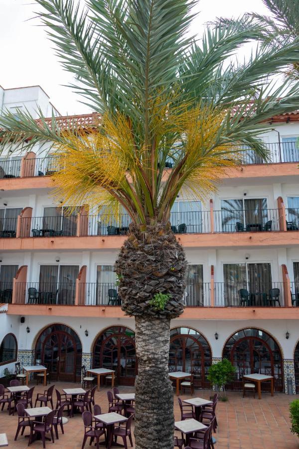 Hotel Comarruga Platja Exterior foto