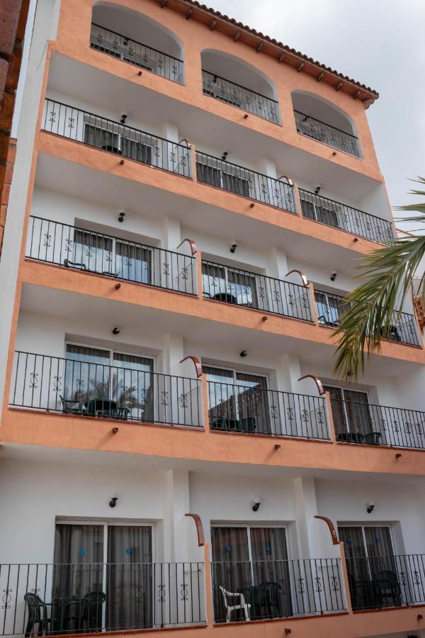Hotel Comarruga Platja Exterior foto